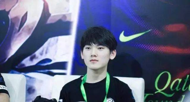 捍卫世界第一宝座！NaVi成功捧杯PGL Major